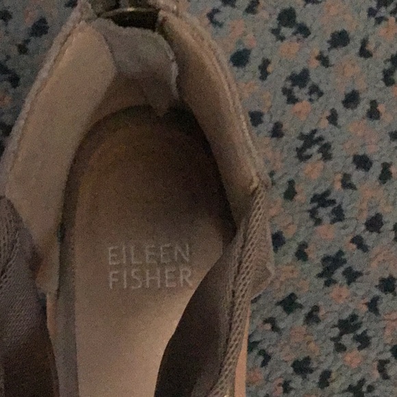 Sandals - Picture 3 of 3